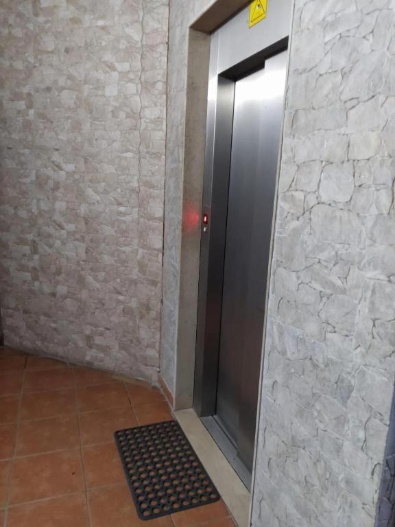 דורס Jozi Kaiser Apartment 4 מראה חיצוני תמונה