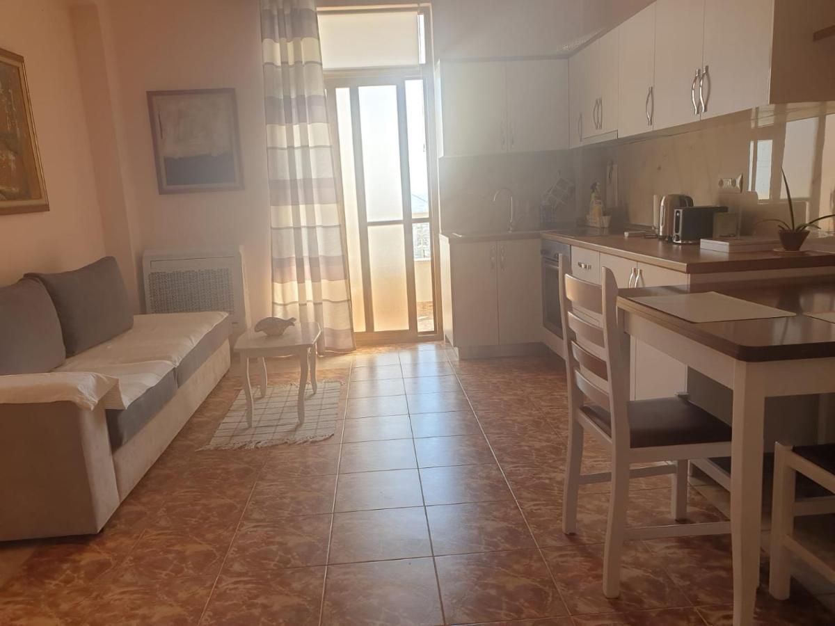 דורס Jozi Kaiser Apartment 4 מראה חיצוני תמונה