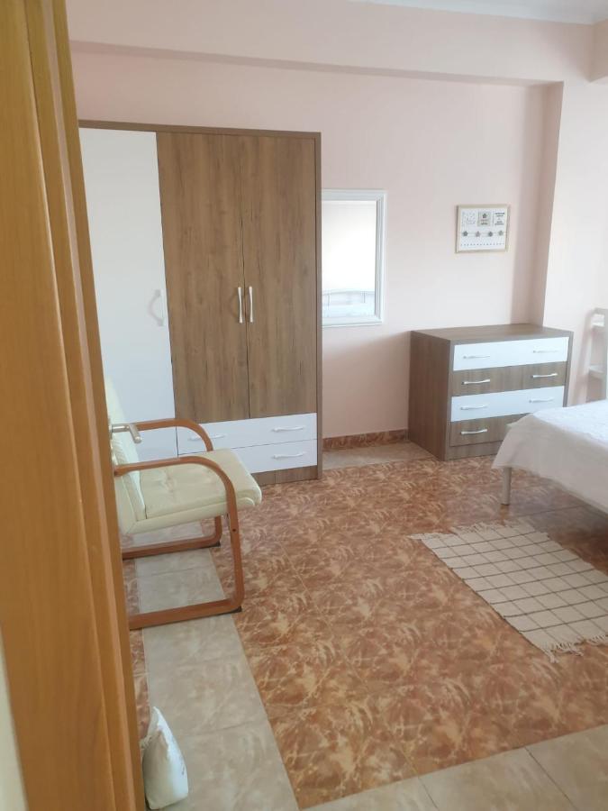 דורס Jozi Kaiser Apartment 4 מראה חיצוני תמונה