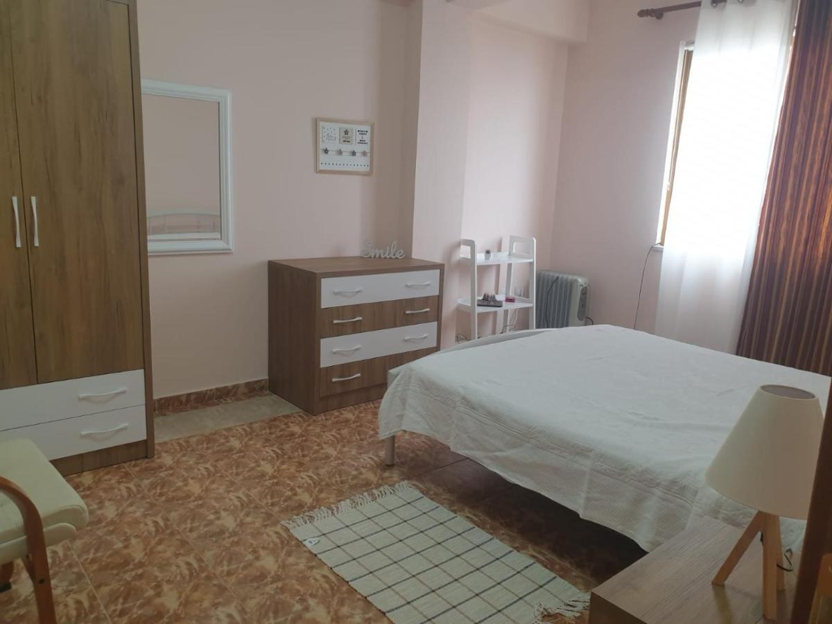 דורס Jozi Kaiser Apartment 4 מראה חיצוני תמונה