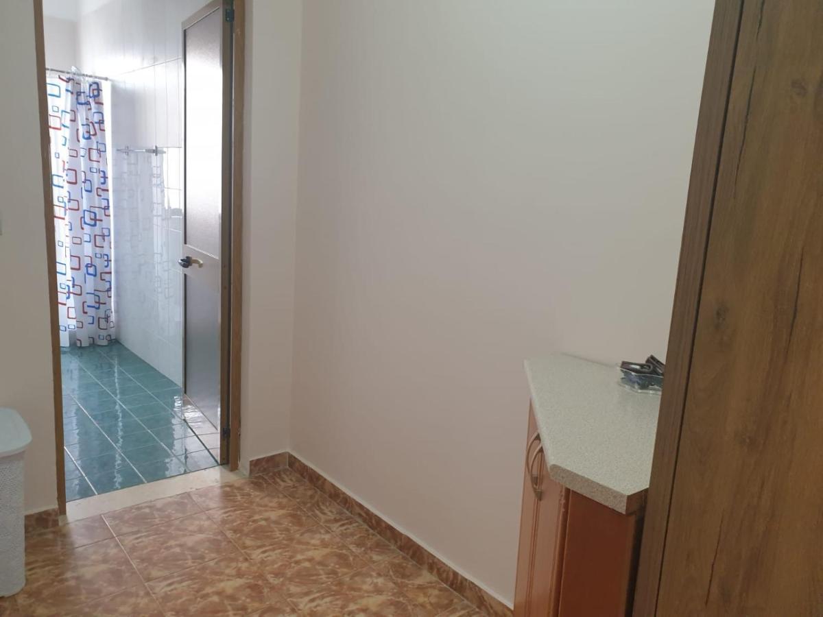דורס Jozi Kaiser Apartment 4 מראה חיצוני תמונה